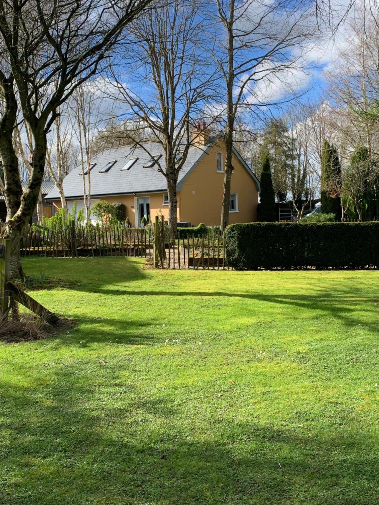 The Mews Villa Нюбридж Екстериор снимка